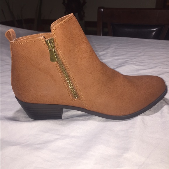 DSW Shoes Chelsea Boots Poshmark